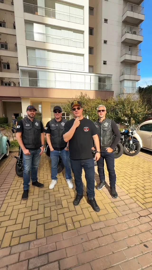 Família, chegou o grande dia! 

No próximo 09 de agosto, teremos o 1⁰ Festival Mairarê Motorcycle Club. Será um evento IMPERDÍVEL e vocês estão todos convidados! 

Sorteio de diversos brindes incríveis 
Banda ao vivo com muito som e diversão 🎵  Atrações especiais para toda a família além de momentos únicos de alegria e confraternização.

Nosso evento é para TODAS as idades! Desde os pequeninos até os vovôs e vovós - todo mundo vai se divertir!

Não fiquem de fora dessa festa! Marquem na agenda, chamem os amigos e venham fazer parte deste dia especial conosco! 🥳

Patrocinadores:
@jacquesjaninegranjaviana 
@garage130_sp 
@motoremaza 
@vem.brinka 
@auksolutionsbr

Organização:
@feirapremiumeventos