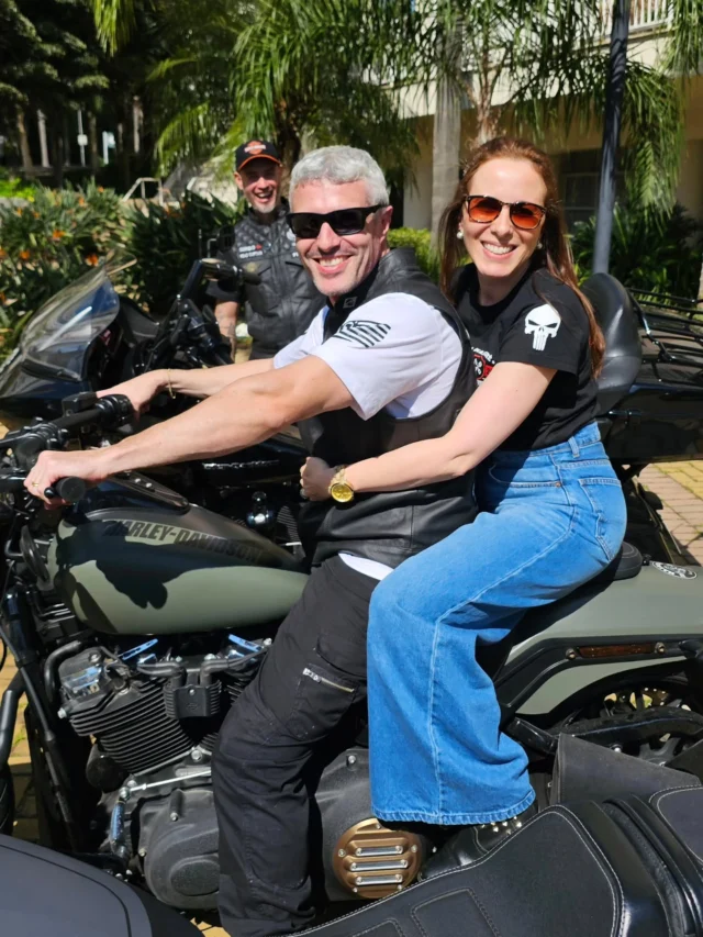 Hoje celebramos a vida de uma mulher muito especial. Nossa Primeira Dama e muito querida, Sabrina.
Te desejamos muito amor, felicidades, saúde e bênçãos infinitas! 🥰
Com carinho, Mairarê MC.